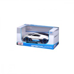 Kompositmodel Bugatti Divo 1/24 hvid