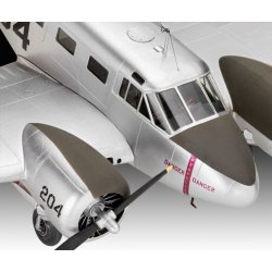 Plastmodel Beechcraft Model 18 1/48