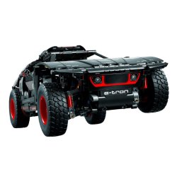 LEGO Technic 42160 Audi RS Q e-tron