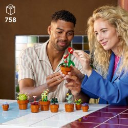 LEGO Icons 10329 Sm� planter