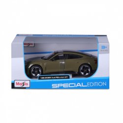 Kompositmodel Audi RS E-Tron GT 2022 gr�n 1/25