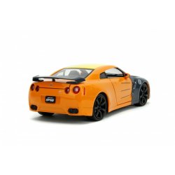 K�ret�j med figur Naruto Nissan GT-R 1/24