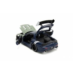 K�ret�j med figur Naruto 93 Mazda RX-7 1/24