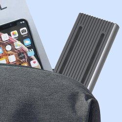 Kapsling til M.2 SSD, SATA, NVMe, RGB LE