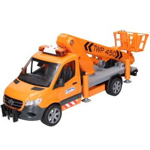 En Mercedes Benz Sprinter k�ret�j med et kurvelift