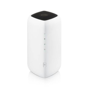 5G NR Indend�rs Router FWA505 Standalone/Nebula med 1 �rs Nebula Pro Licens, AX1800 WiFi, 1 x GB LAN, EU region