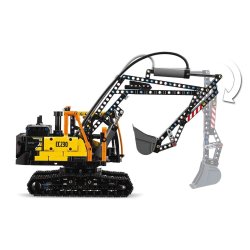 Volvo FMX Truck & EC230 Electric Excavator