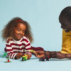 SPIDEY 11198 Spin og Elektro Dinosaur K�rejagt