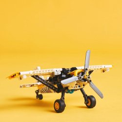 LEGO Technic 42198 Bush Plane