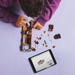 LEGO Harry Potter 76442 Hogwarts Slot: Besv�rgelsesklasse