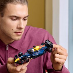 LEGO Speed Champions 77243 Bolid F1 Oracle Red Bull Racing RB20
