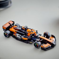 LEGO Speed Champions 77251 Bolid F1 McLaren Team MCL38