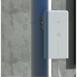 Router MC889 ODU 5G Router + Gecko vinduesmonteringskit til glas