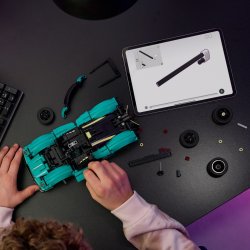 Klocki Technic 42208 Aston Martin Valkyrie