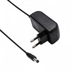 STR�MFORSYNING 5V/2A 10W AKYGA AK-TB-22 5.5X2.1M