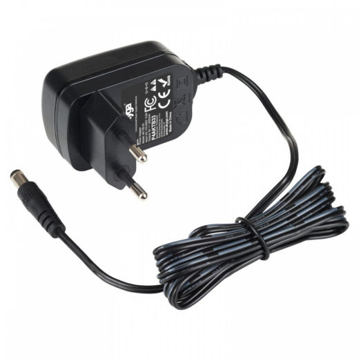 STR�MFORSYNING 5V.2A 10W AKYGA AK-TB-33 5.5X2.5M
