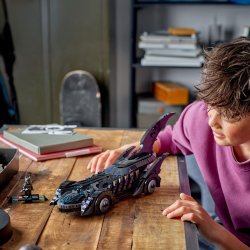 Klocki Super Heroes 76304 Batman Forever Batmobile