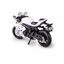 K�ret�j MSZ 1:18 SUZUKI GSX-R1000 hvid