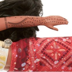 Disney Vaiana 2 Flydende Farveskift Dukke med funktion