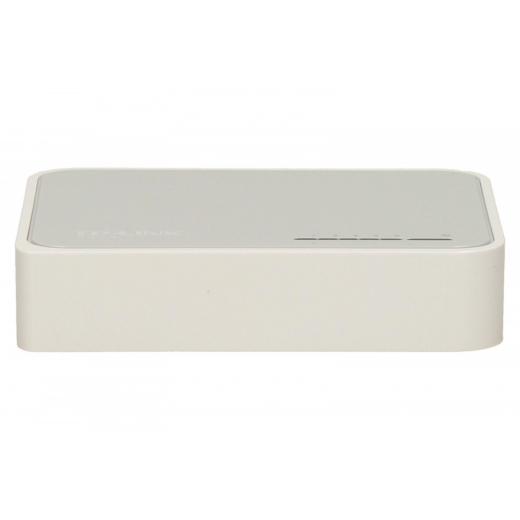 SF1005D switch L2 5x10/100 Desktop
