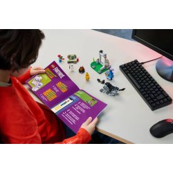 Lego Fortnite 77075 Peely &amp; Sparkplug's Camp