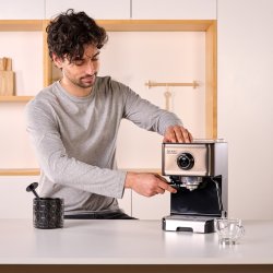Black+Decker BXCO1200E espressomaskine med flaske