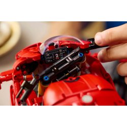 Lego Technic 42202 Ducati Panigale V4 S Motorcykel