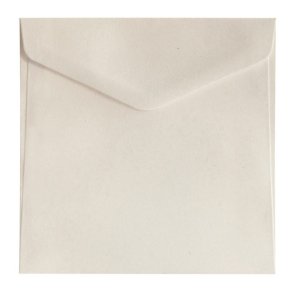 Firkantede lys beige kuverter 10 stk. 160mm x 160mm