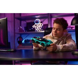 Lego Technic 42208 Aston Martin Valkyrie