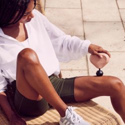 Therabody Theragun Mini Massageapparat Universal Beige