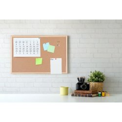 Korktavle med tr�ramme og monteringskit - 40 x 30 cm