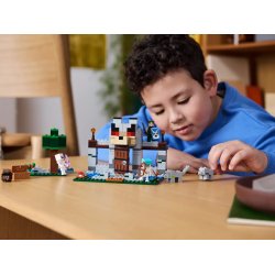 Lego Minecraft 21261 Ulveborgen