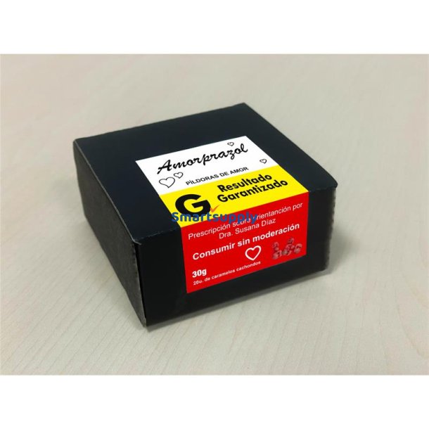 Box of 20 penis-shaped candies with strawberry cherry flavor