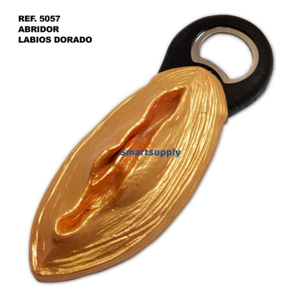 Lip-shaped bottle opener Gold