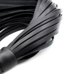 Neoprene Style Flogger 48.5cm